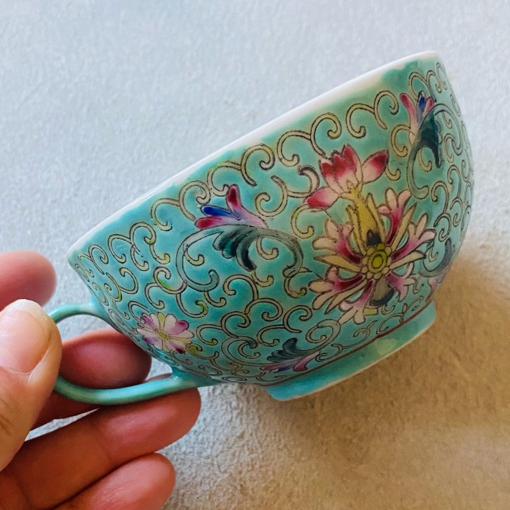 Vintage Chinese Porcelain Tea Cup